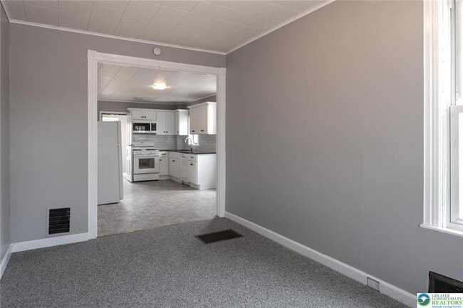 Photo - 19 N 3rd St