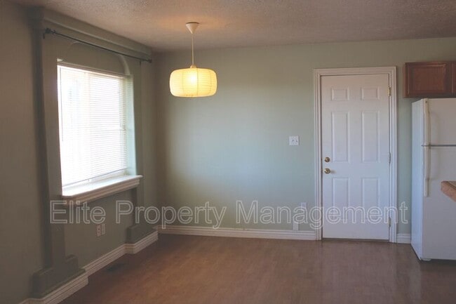 Photo - 417 E Stardust Dr