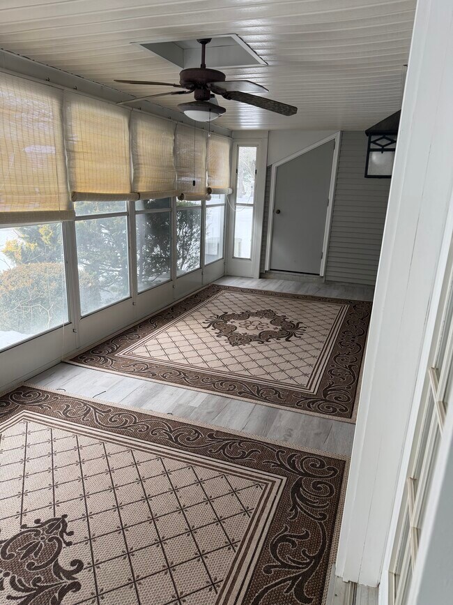 Photo - 2115 Wexford Rd