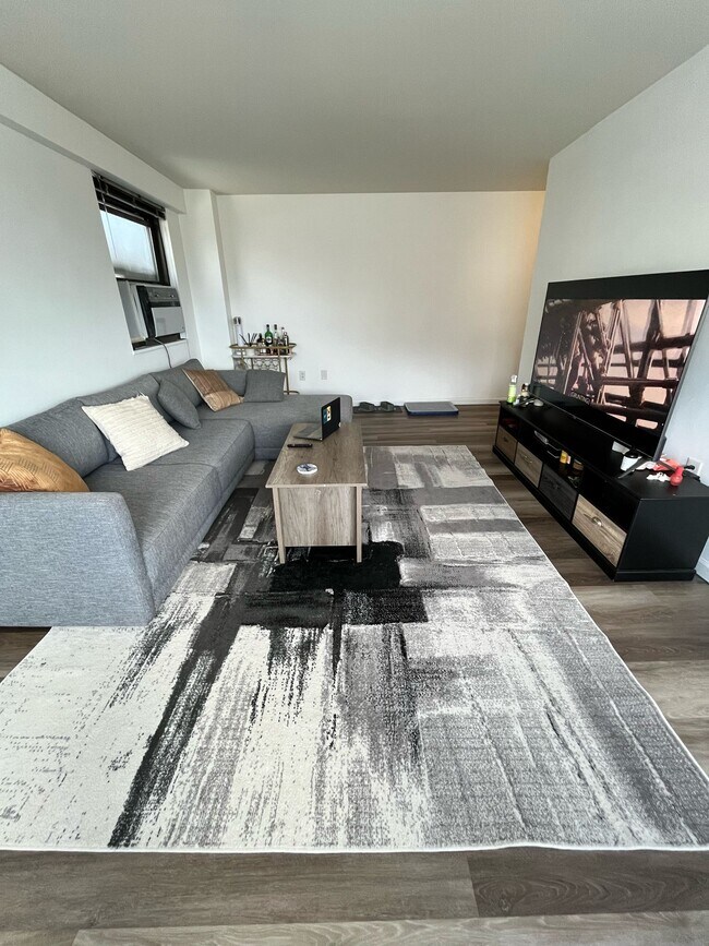 Photo - 6515 Boulevard E Unit 1P