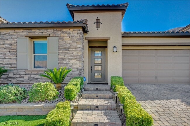 Photo - 3943 Reyes Ave