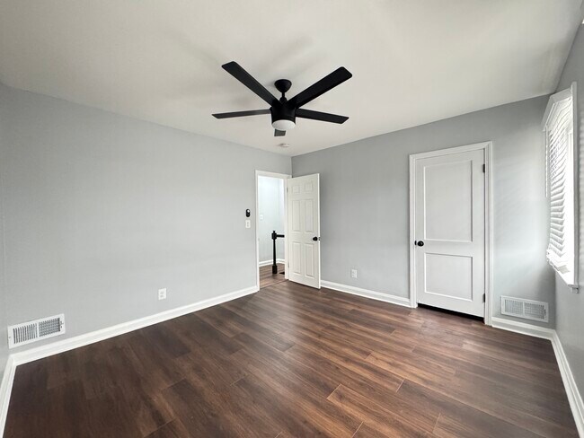 Photo - 3465 McShane Way