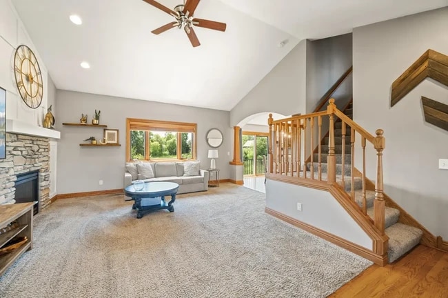 Photo - 5265 Fenson Ct N