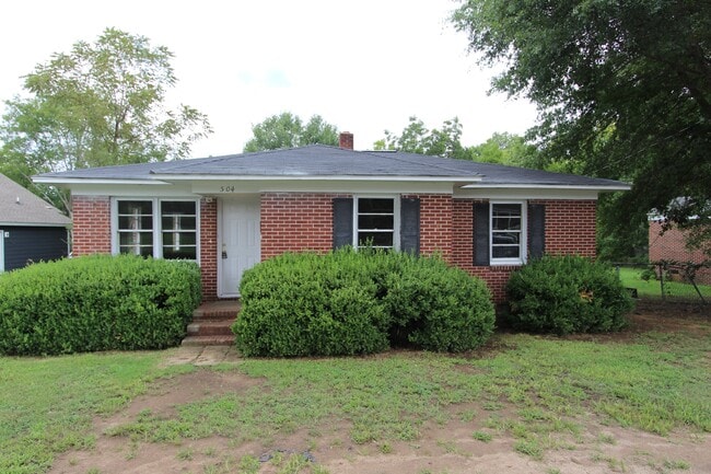 Photo - 504 W Elliott St