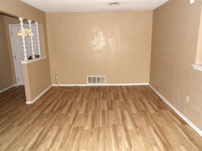 Photo - 6407 SW Brookline Ave