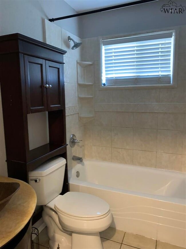 Photo - 2806 Stearns Ave