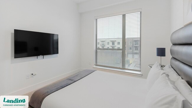 Photo - 650 E Sycamore St Unit 3305