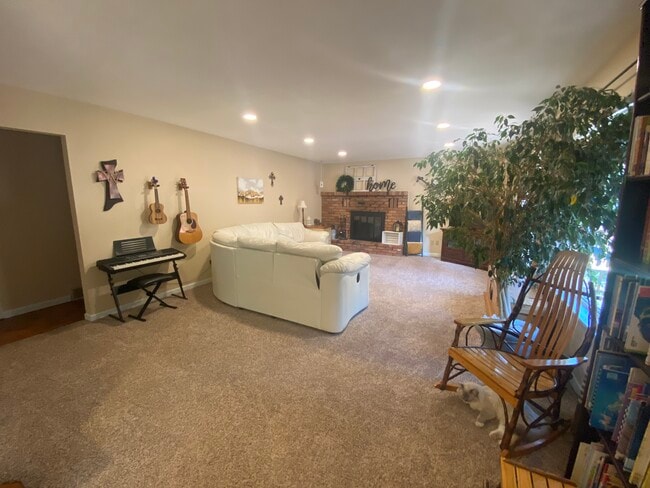 Photo - 1010 W Lorraine Ave