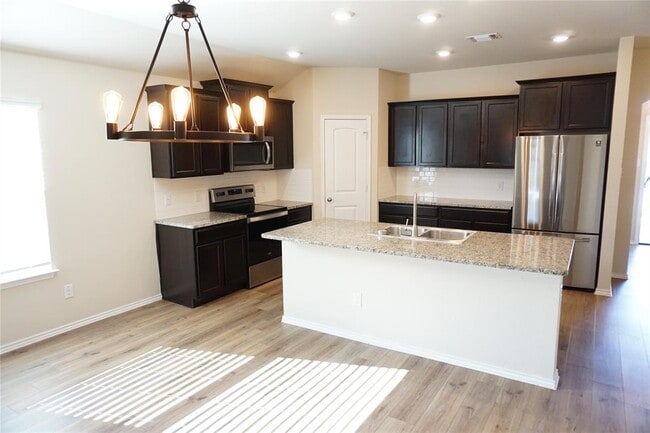 Photo - 231 Reagor Dr