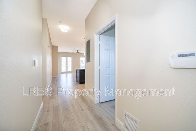 Photo - 1594 Common Way Rd