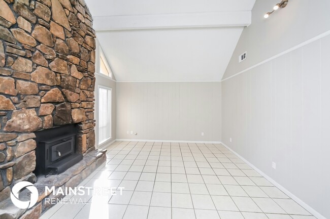 Photo - 1876 Rapier Dr