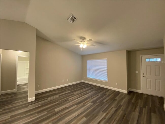 Photo - 20 Locust Loop Dr