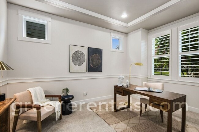Photo - Luxurious 4BD 3.5BA Home in Campus Highlands