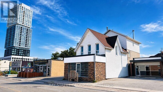 Photo - 66 Maple Ave