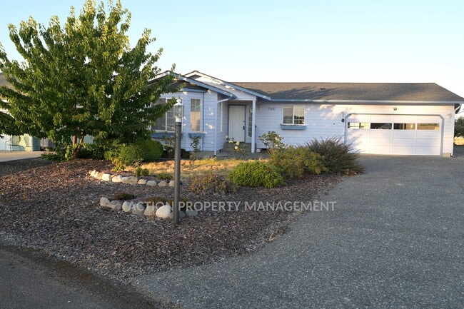 Building Photo - 1+ bed 2 bath home on a quiet cul-de-sac in Sequim