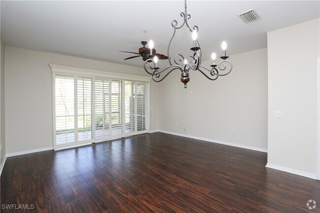 Building Photo - 796 Hampton Cir Rental