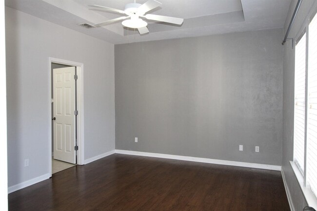 Photo - 53 Covington Cir