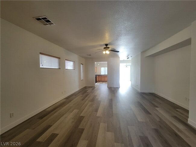 Photo - 3274 Bronze Leaf St