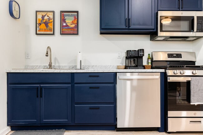 Photo - 1321 Browne Ln