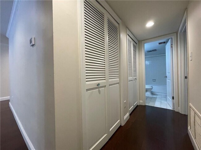 Photo - 138 Woodmere Square NW