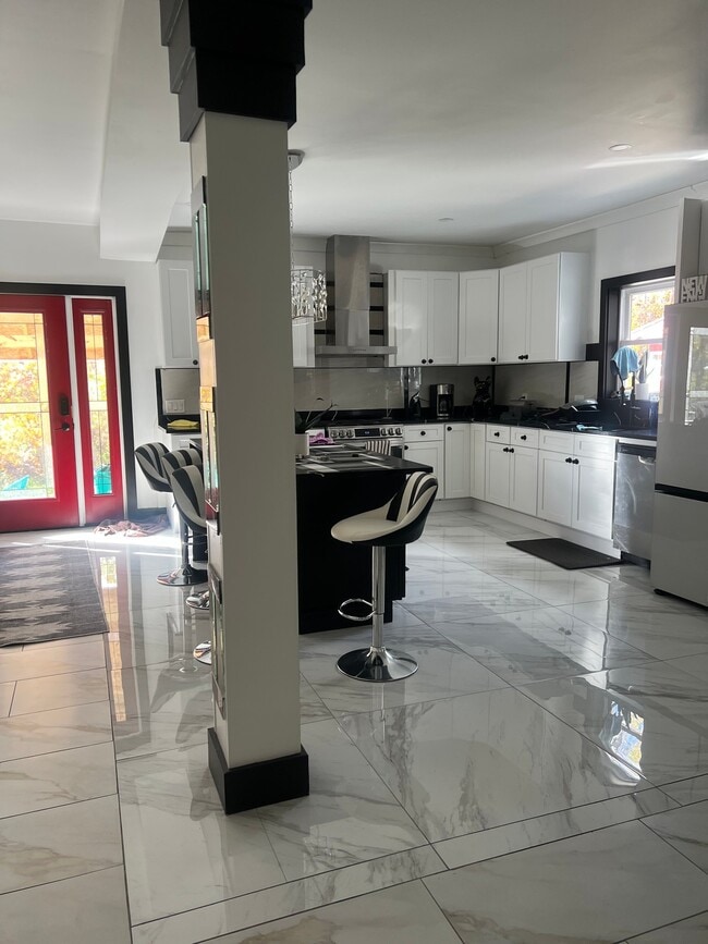 Photo - 88 Randolph Rd