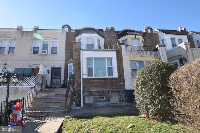 Building Photo - 2002 N 56th St Rental