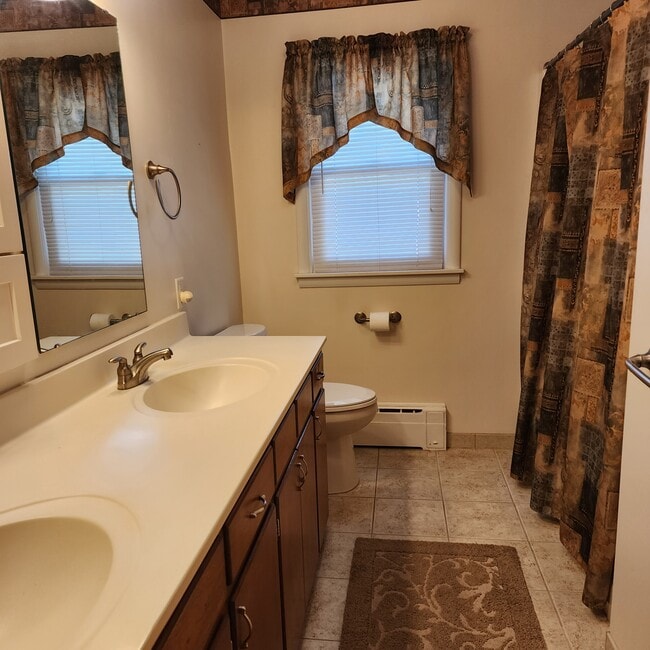 Photo - 423 W Park St