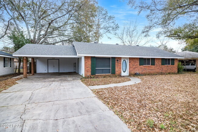 Building Photo - 113 Leisure Ln Rental