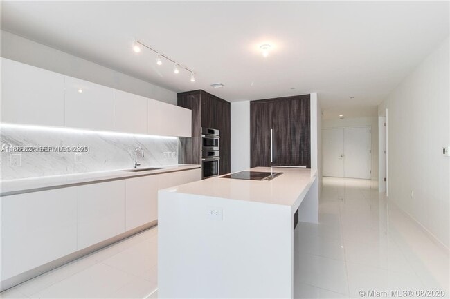 Photo - 851 NE 1st Ave Unit 3601