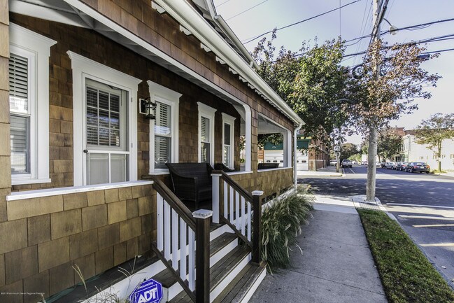 42 Central Ave