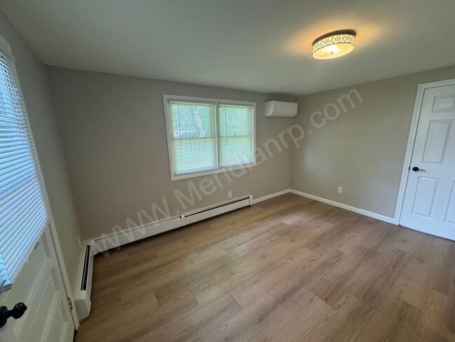 Photo - 4725 Maple Terrace Pkwy
