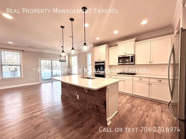 Photo - 278 Preston Rd