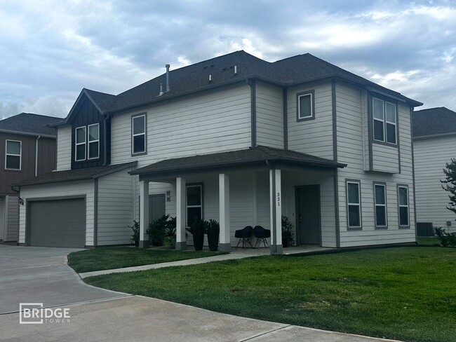 Building Photo - 331 Huisache St Rental
