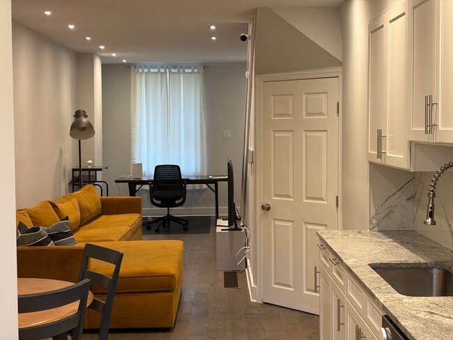 Photo - Modern 2- Story Townhome with Fenced in Ba...