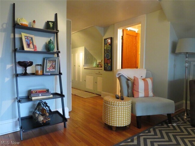 Photo - 13834 Clifton Blvd