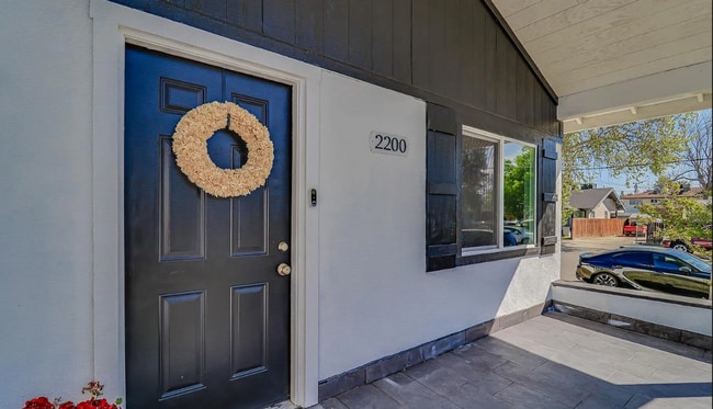 Photo - Charming 3 bedroom, 3 bath!