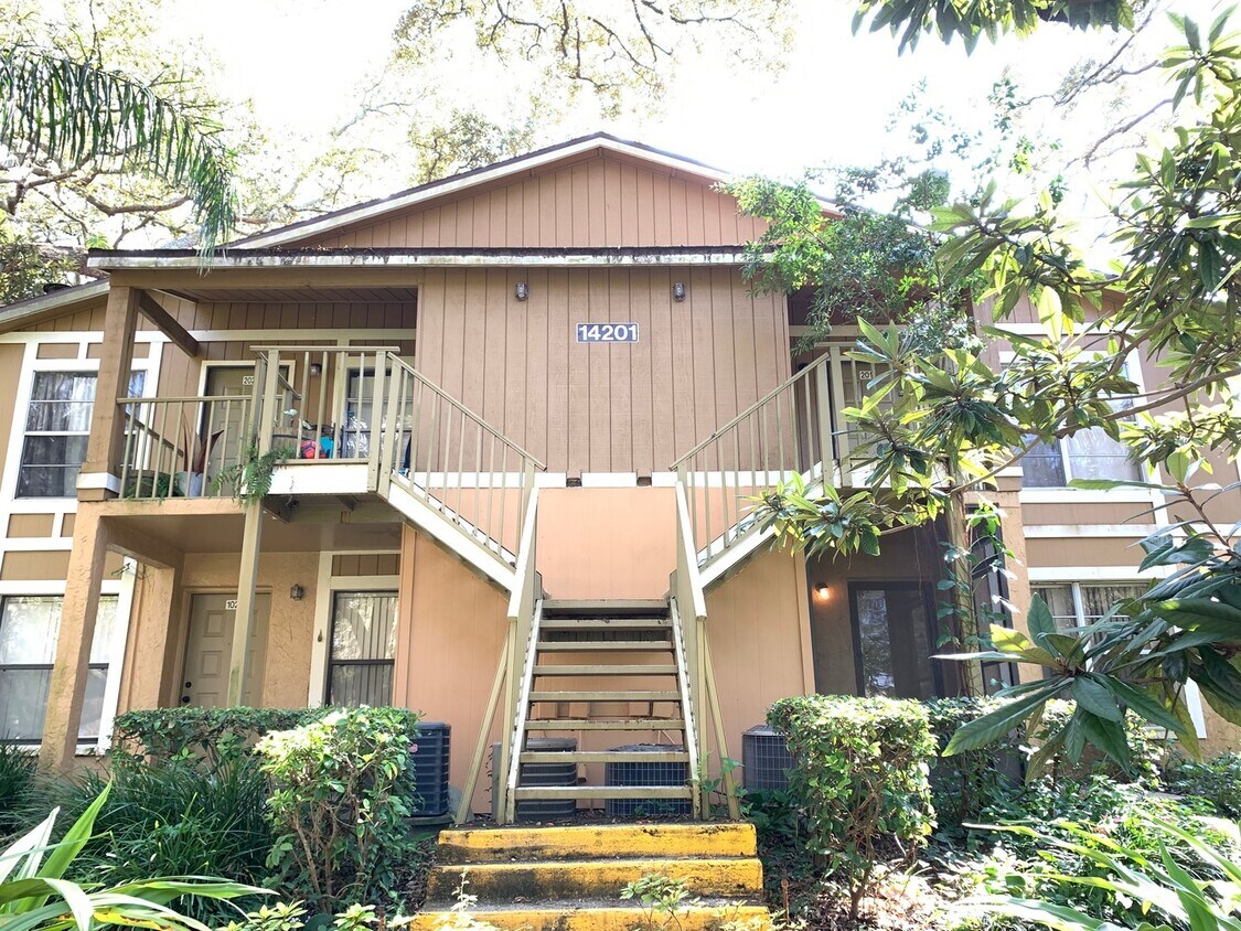 3bed/2bath off 42nd st by USF! Only $1580/... - 3bed/2bath off 42nd st by USF! Only $1580/...