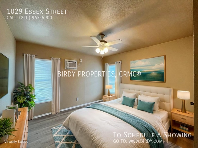 Photo - 1029 Essex St