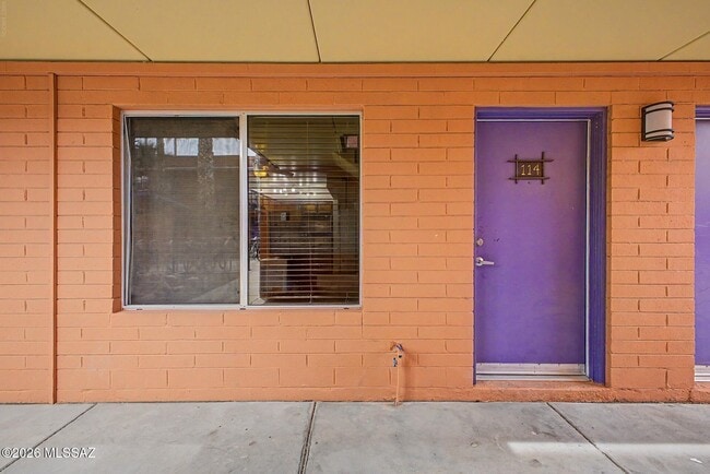 Building Photo - 55 N Cherry Ave Unit 114