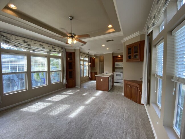 Photo - 47 Freedom Dr