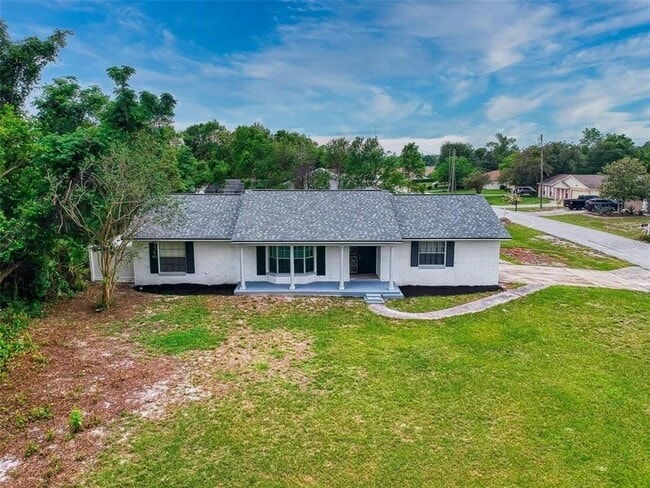 Building Photo - 1836 Plumtree Dr Rental