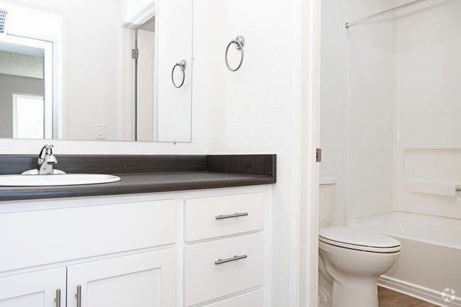 Photo - Plum Tree Apartment Homes