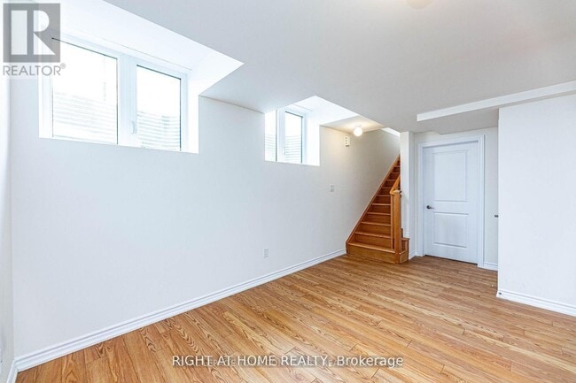 Photo - 27 Lincoln Dr