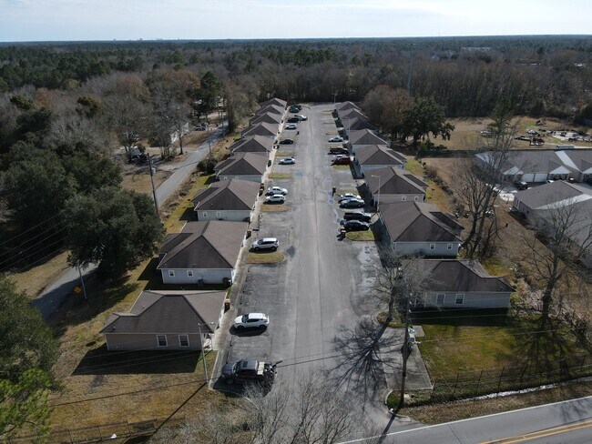 14055 John Clark Rd Unit 2A