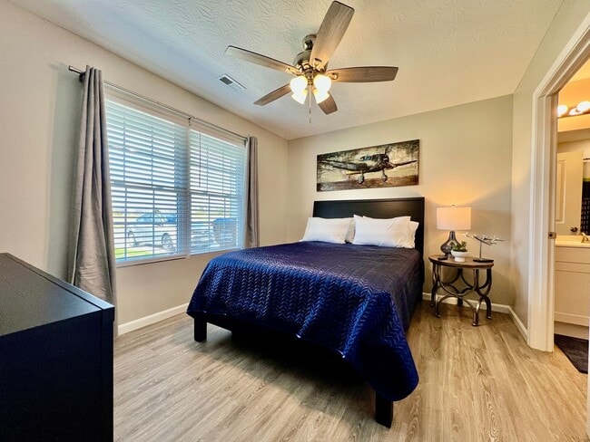 Photo - SkyHigh Retreat! Airplane themed escape in...