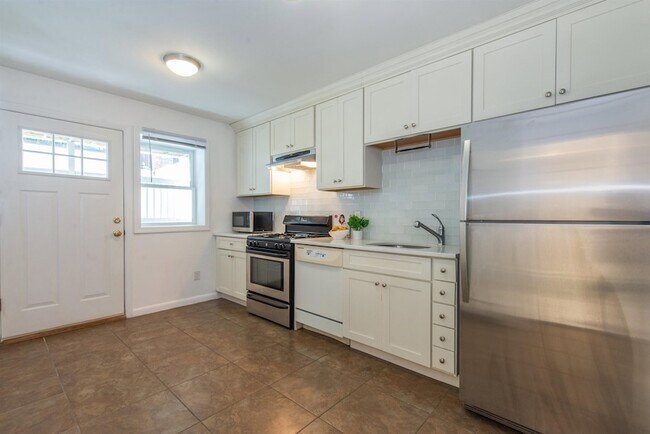 Photo - 61 Bright St