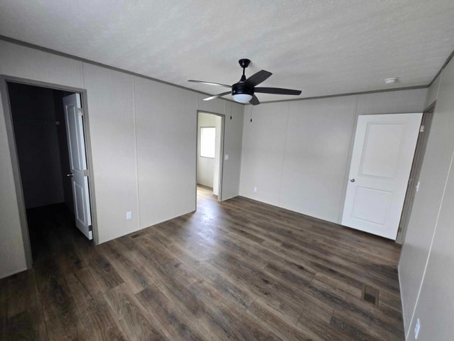 Photo - 22590 Cuttler Rd