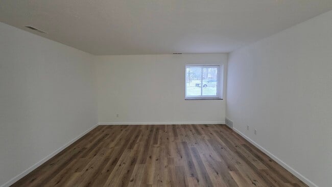 Photo - 25735 Lorain Rd Unit 18