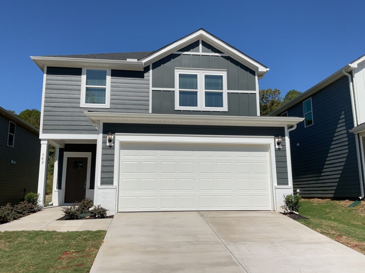 Photo - 542 Crowder Pl