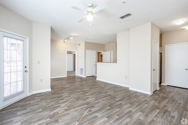 Regal Park Apartment Homes